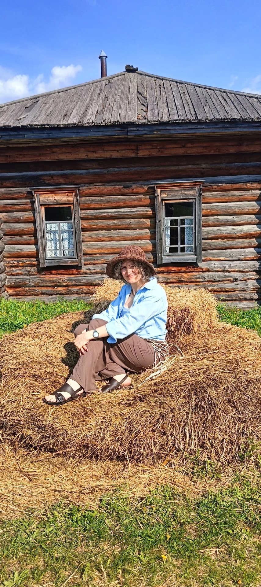 Анна Абросимова