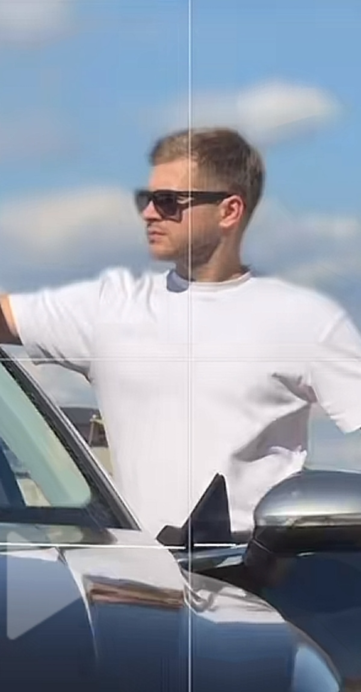 Денис